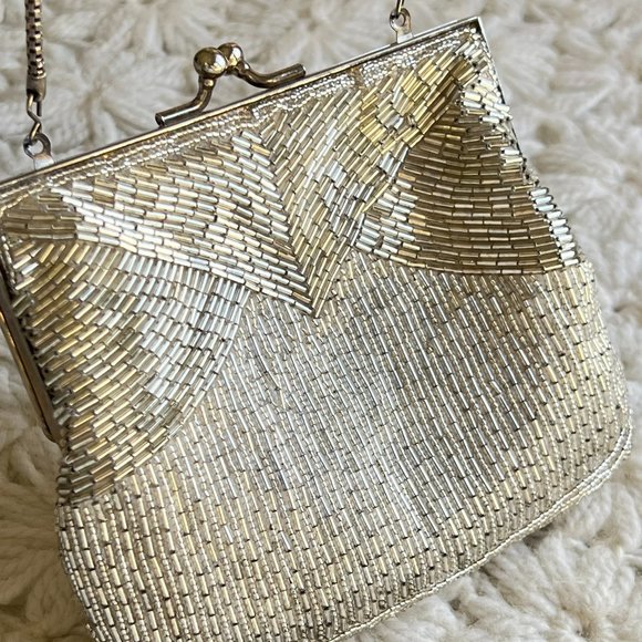 Vintage Magid 1960s Beaded Silver Art Deco Style Kiss-Lock Small Clasp Purse - Picture 7 of 10